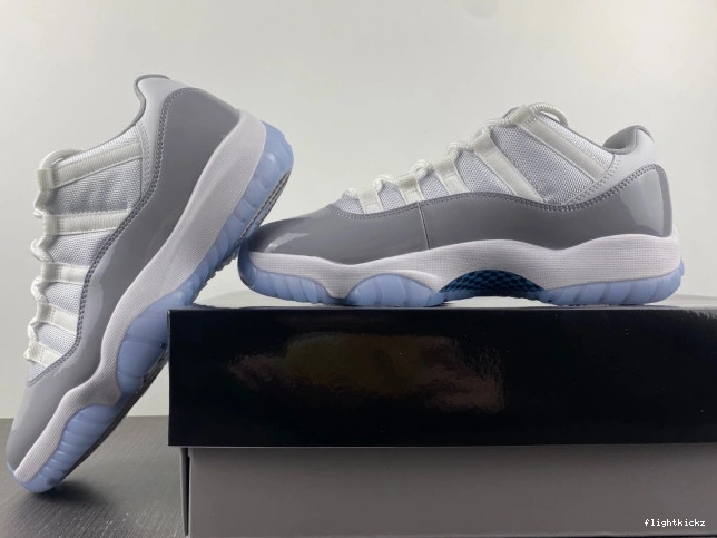Low 11 Cement AV2187-140 Air Jordan Grey 0823